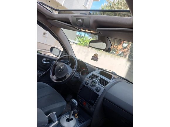 Sahibinden Renault Megane 1.6 Expression 2004 Model  249.000 km Füme