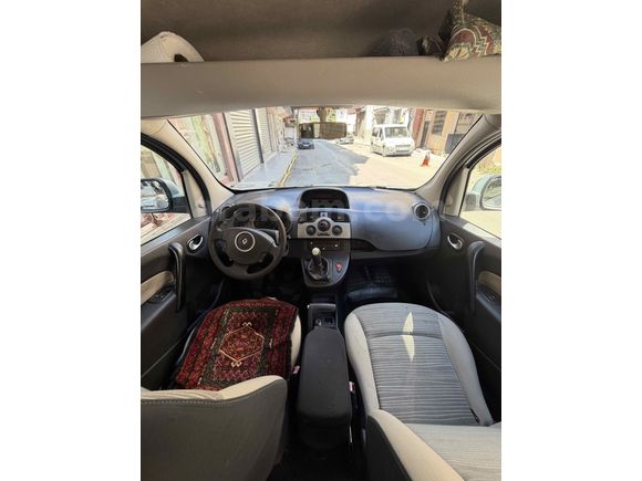 Sahibinden Renault Kangoo Multix 1.5 dCi Extreme Edition 2011 Model 
