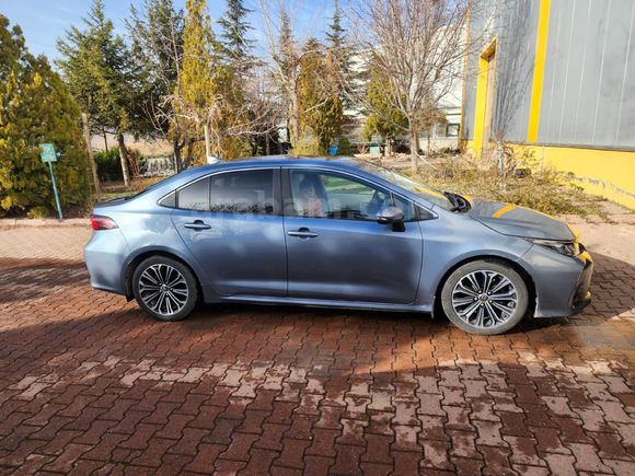 Sahibinden Toyota Corolla 1.5 Flame X-Pack 2021 Model