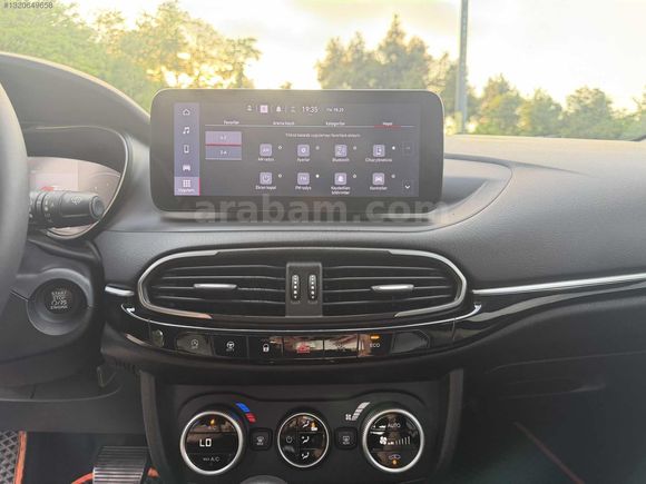 2024 MODEL 30 BİN KM EGEA CROSS LOUNGE OTOMATİK BOYASIZ