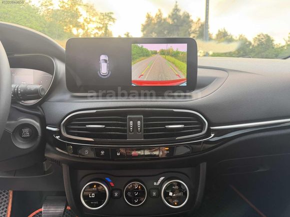 2024 MODEL 30 BİN KM EGEA CROSS LOUNGE OTOMATİK BOYASIZ