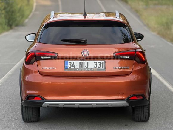 2024 MODEL 30 BİN KM EGEA CROSS LOUNGE OTOMATİK BOYASIZ