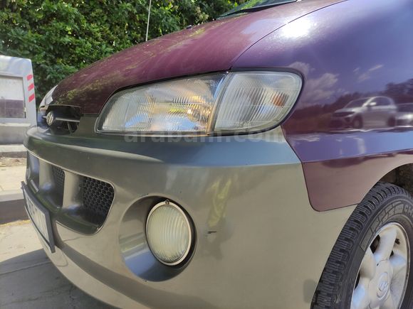 Hyundai Starex