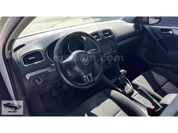 2012 Volkwagen Golf 1.6 TDI 105 hp