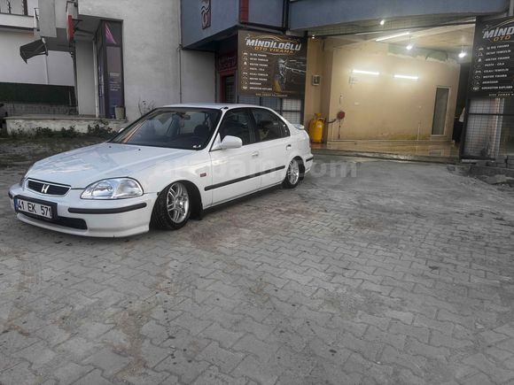 Sahibinden Honda Civic 1.4 i S 1998 Model 
