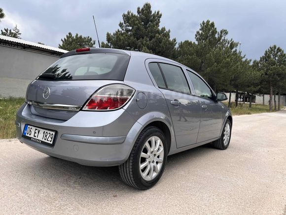 HATASIZ Opel Astra 1.3 CDTI Essentia Konfor 2011 Model 