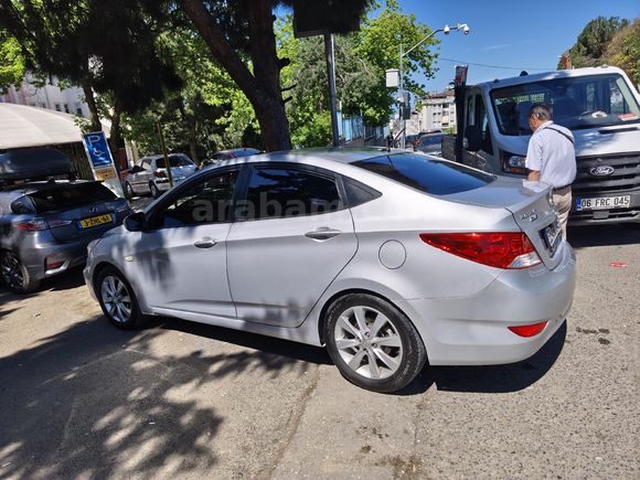 Sahibinden Hyundai Accent blue 1.6 CRDi  2016 Model
