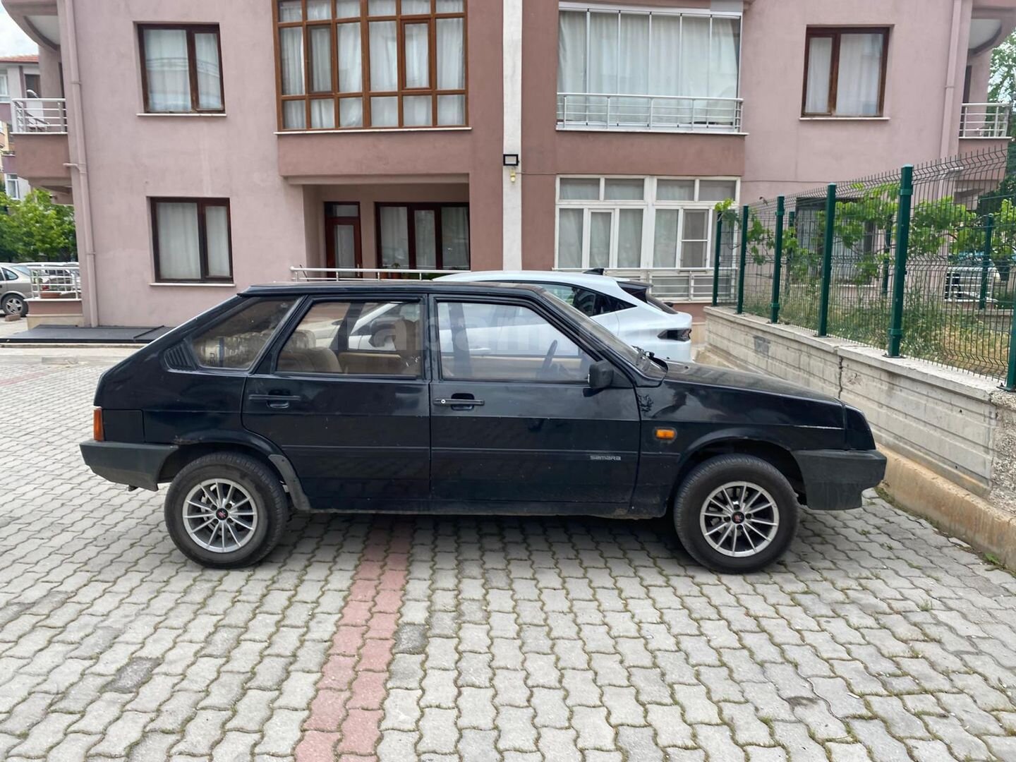 Sahibinden Lada Samara 1.5 1990 Model 3