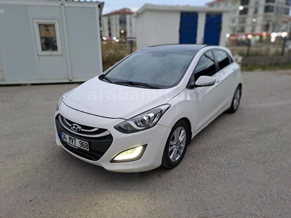 Sahibinden Hyundai i30 1.6 CRDi Elite 2012 Model Aksaray