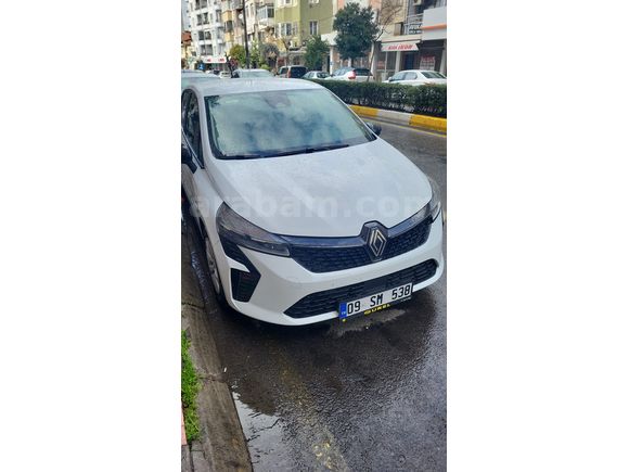 Sahibinden Renault Clio 1.0 SCe Equilibre 2023 Model 