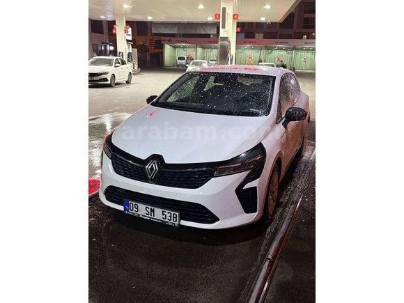 Sahibinden Renault Clio 1.0 SCe Equilibre 2023 Model 