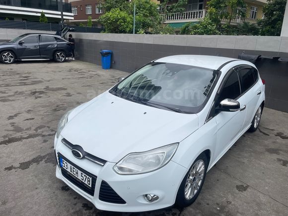 Sahibinden Ford Focus 1.6 Ti-VCT Style 2012 Model 3