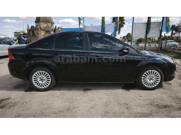 Sahibinden Ford Focus 1.6 TDCi Titanium 2010 Model  203.000 km Siyah