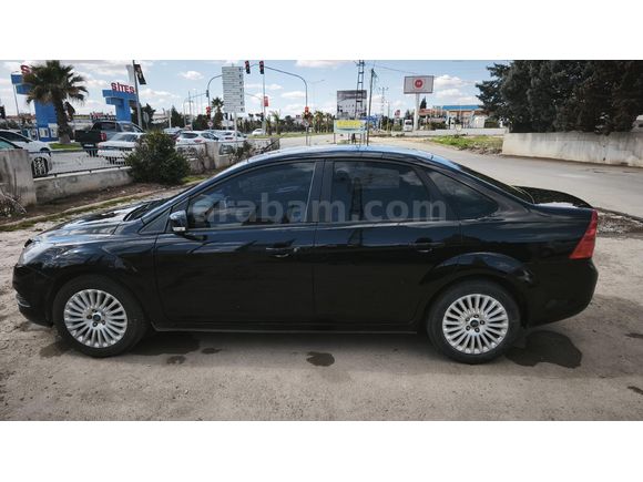 Sahibinden Ford Focus 1.6 TDCi Titanium 2010 Model  203.000 km Siyah