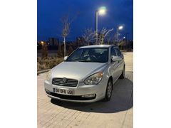 Sahibinden Hyundai Accent Era 1.5 CRDi-VGT Team 2008 Model  305.000 km Gri (Gümüş)