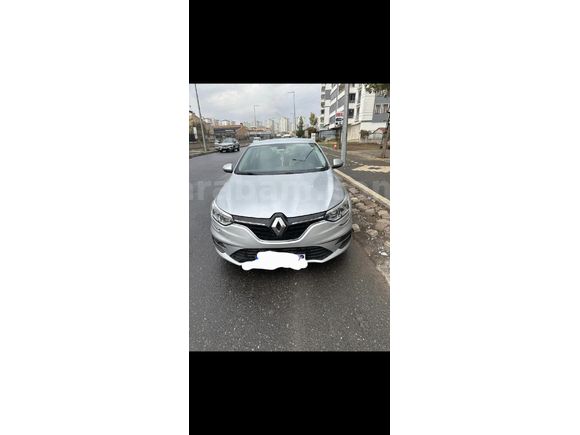 Sahibinden Renault Megane 1.5 Blue DCI Touch 2022 Model Diyarbakır