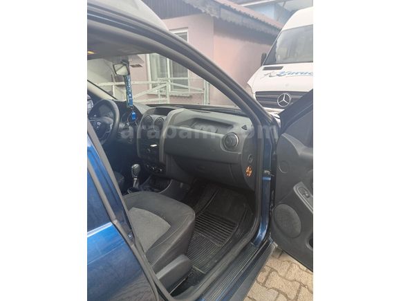 Sahibinden dacia duster 1.5 EcoBlue Titanium 2017 Model  260.000 km otomatik