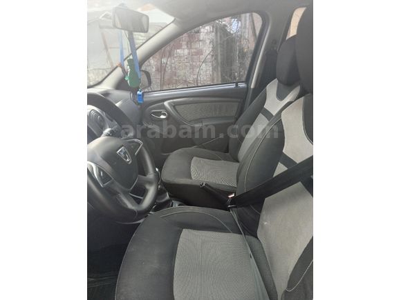 Sahibinden dacia duster 1.5 EcoBlue Titanium 2017 Model  260.000 km otomatik