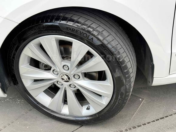 Galeriden Skoda SuperB 1.6 TDI Elegance 2014 Model Şanlıurfa