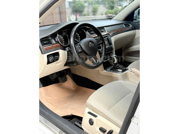 Galeriden Skoda SuperB 1.6 TDI Elegance 2014 Model Şanlıurfa