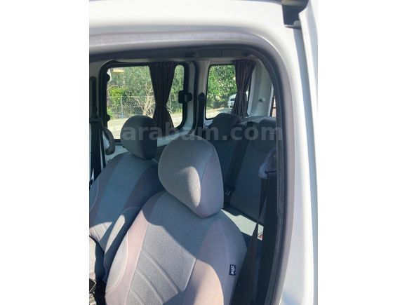 Sahibinden Temiz Renault Kangoo Multix 1.5 dCi Authentique 2006 Model 