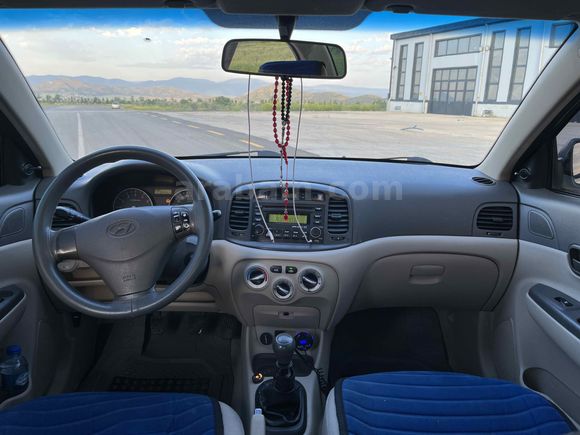 Sahibinden Hyundai Accent Era 1.4 Team 2008 Model 