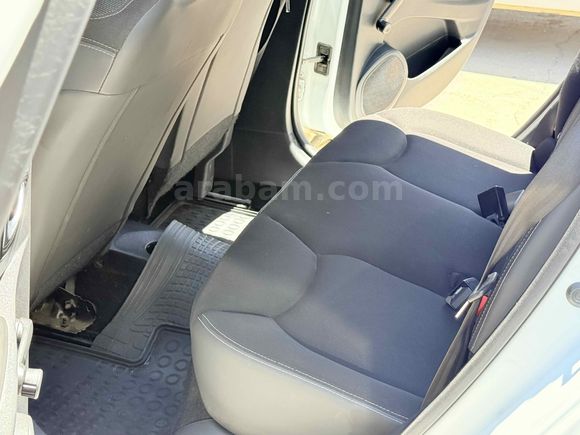 Galeriden Renault Clio 1.5 dCi Touch 2016 Model Batman
