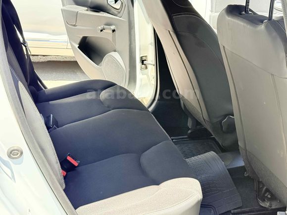 Galeriden Renault Clio 1.5 dCi Touch 2016 Model Batman