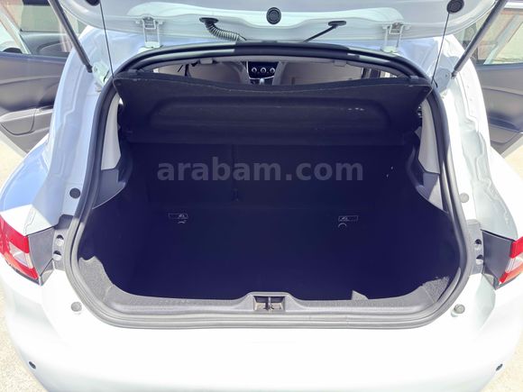 Galeriden Renault Clio 1.5 dCi Touch 2016 Model Batman