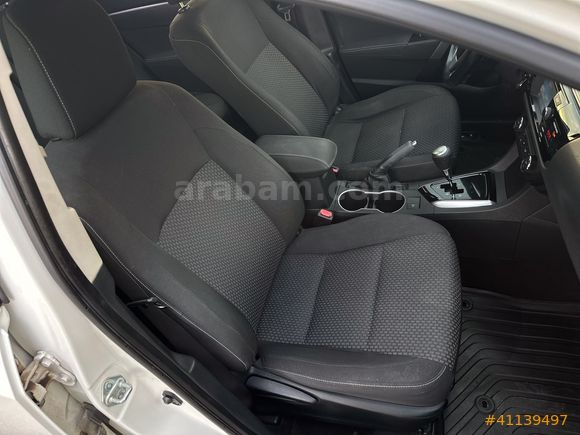 LUXE DRİVEDAN HATASIZ BOYASIZ COROLLA EXTRALI