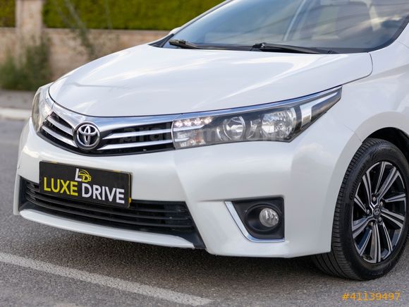 LUXE DRİVEDAN HATASIZ BOYASIZ COROLLA EXTRALI
