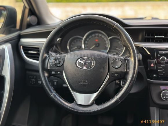 LUXE DRİVEDAN HATASIZ BOYASIZ COROLLA EXTRALI
