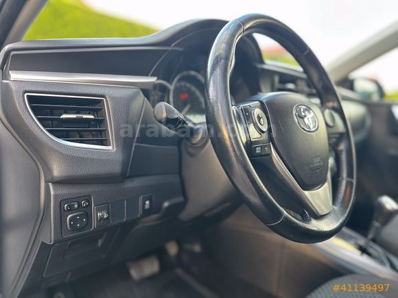 LUXE DRİVEDAN HATASIZ BOYASIZ COROLLA EXTRALI