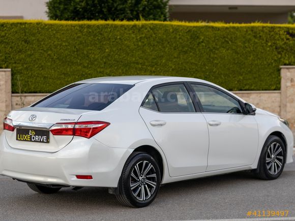 LUXE DRİVEDAN HATASIZ BOYASIZ COROLLA EXTRALI