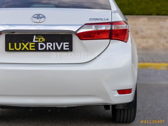 LUXE DRİVEDAN HATASIZ BOYASIZ COROLLA EXTRALI