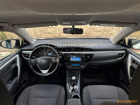 LUXE DRİVEDAN HATASIZ BOYASIZ COROLLA EXTRALI