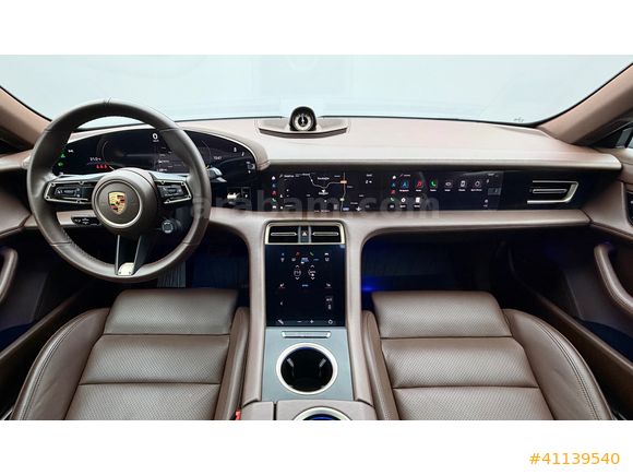 2021 BAYİ TAYCAN 4S PERFORMANCE PLUS 19.000 KM MOKKA+CHRONO+BOSE