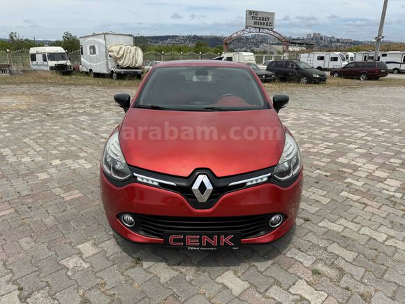 İÇ DIŞ KIRMIZI İLK SAHİBİ 1.5 DCİ 90 HP İCON 2014 CLİO KAZASIZ !