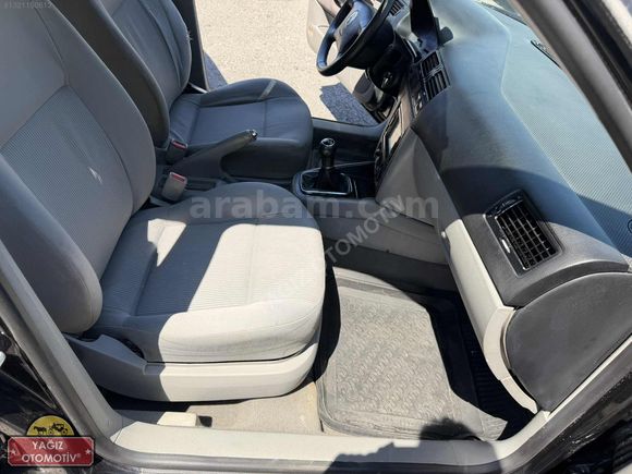 VOLKSWAGEN BORA 1,6 BASİC LPG