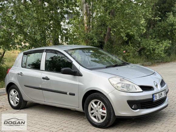 RENAULT CLİO 1.2 OTOMOTİK