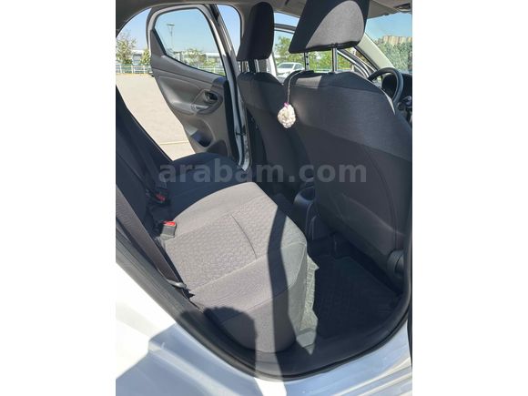 Toyota Yaris 1.5 Dream X-Pack Multidrive S 2022 Model 