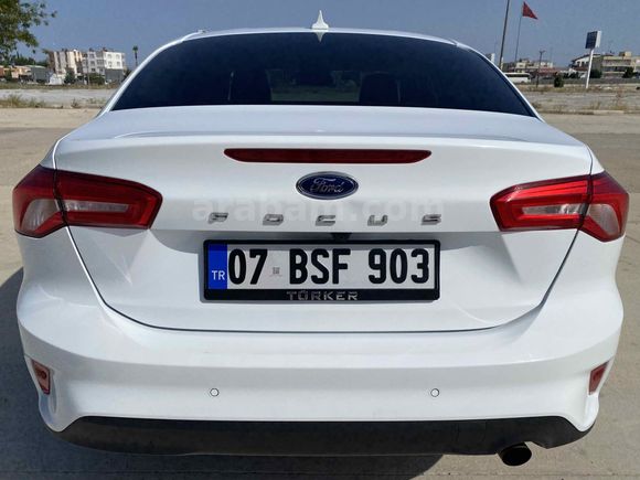 SAHİBİNDEN % 20 KDV FATURA FORD FOCUS 1.0 ECOBOOST TITANIUM X 2023 MODEL
