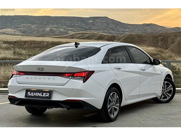 ELANTRA HATASIZ 1 PARÇA BOYALI 61*** KM