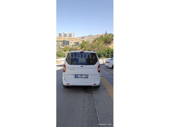 Sahibinden Ford Tourneo Courier 1.6 TDCi Titanium Plus 2017 Model