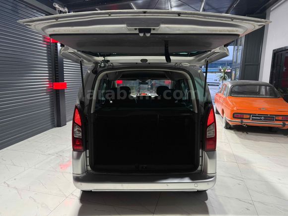 KONURALP OTO 2017 CİTROEN BERLİNGO 1.6 HDİ MULTİSPACE 190BİN KM