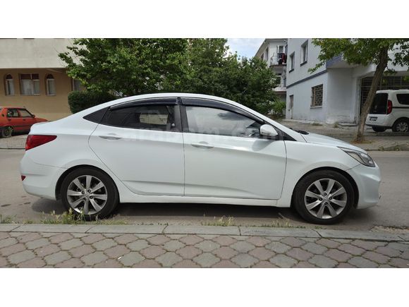 Accent Blue 2016 1.6 CRDI Prime full otomatik 7 ileri dct