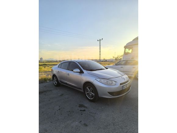 Sahibinden Renault Fluence 1.6 Expression 2010 Model