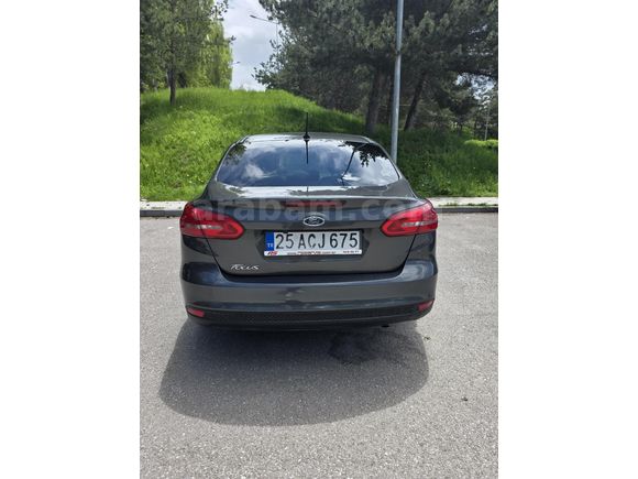 Sahibinden Ford Focus 1.6 Ti-VCT Style 2017 Model