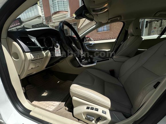 Galeriden Volvo S60 1.6 D Advance 2013 Model İstanbul