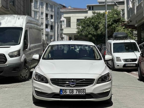 Galeriden Volvo S60 1.6 D Advance 2013 Model İstanbul